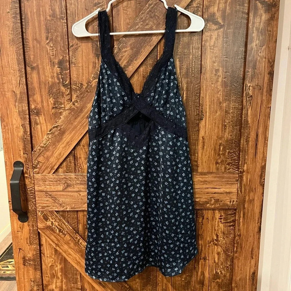 American Eagle Outfitters Dresses & Skirts - American Eagle Outfitters Womens large‎ blue and lace tank top mini dress